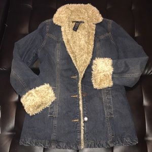 Abercrombie Jacket ✨